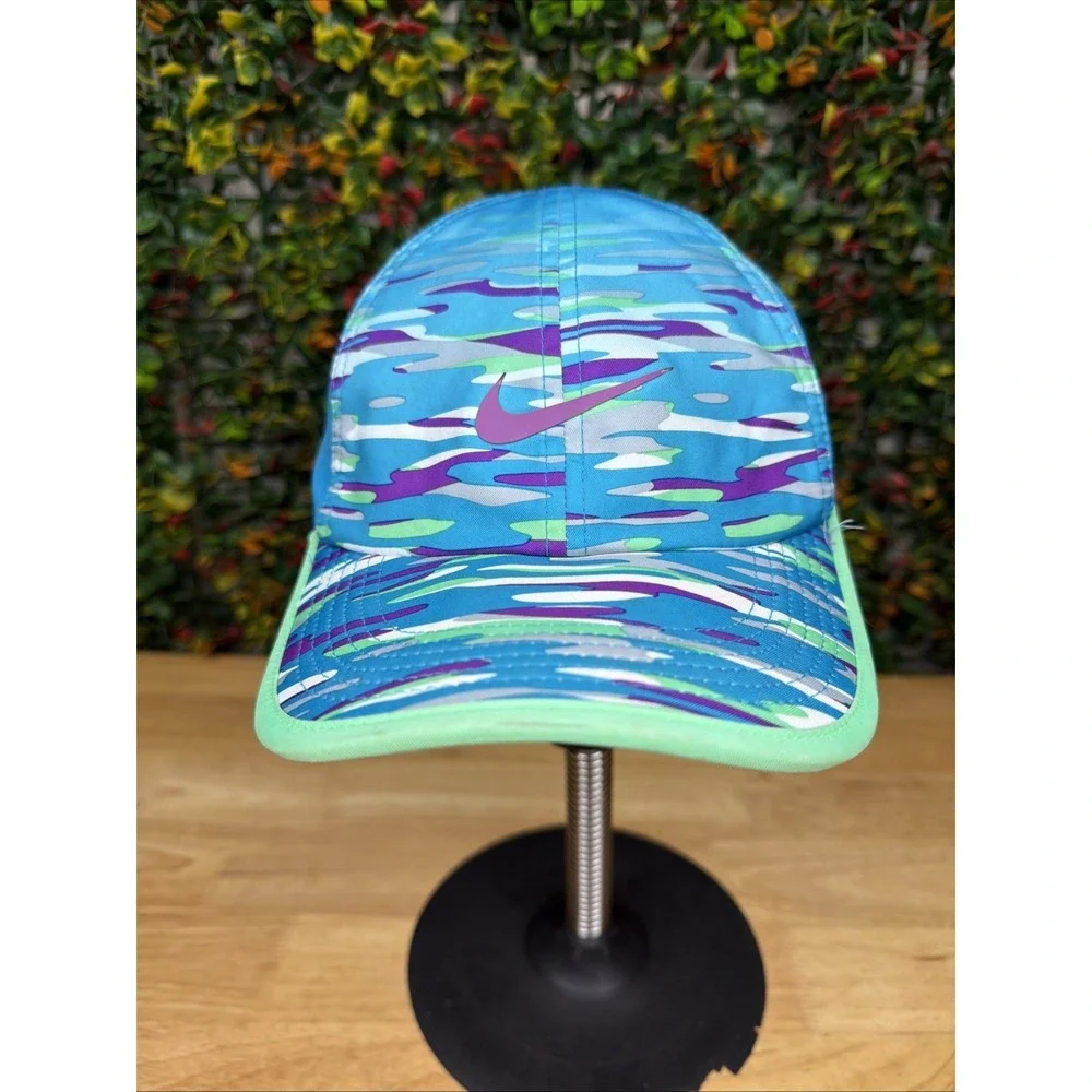 Nike Featherlight Dry Fit Hat Running Gym Tennis Cap Adjustable Blue Green Women